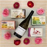 MITCHELTON CHARDONNAY TEA  SWEET TREATS HAMPER